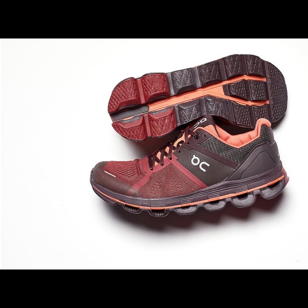 Women’s On Cloudace